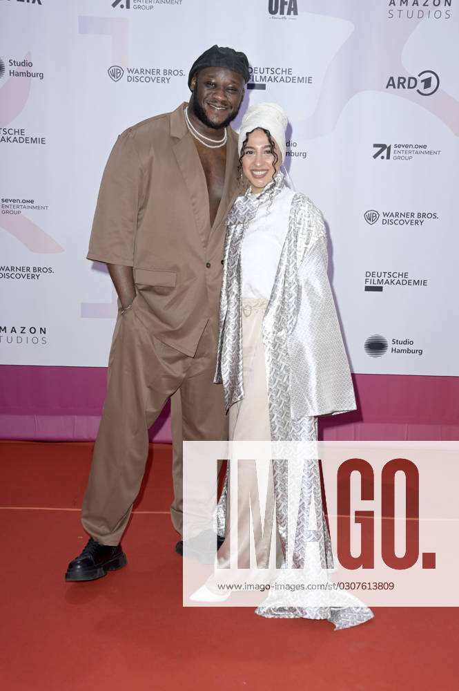 Prince Kuhlmann und Tua El-Fawwal bei der 24. Verleihung der First Steps Awards im Theater des Westens. Berlin, 08.10.20